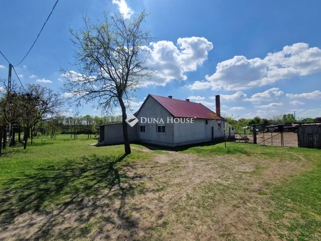 Eladó mezőgazdasági ingatlan Baja 91 nm