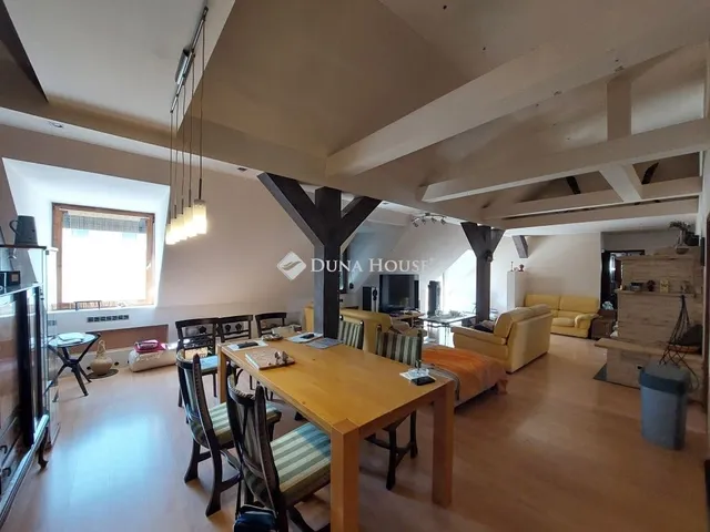 Eladó lakás Baja 320 nm