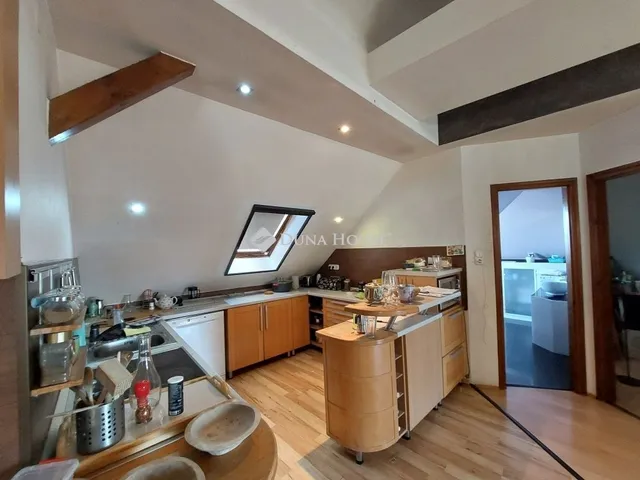 Eladó lakás Baja 320 nm