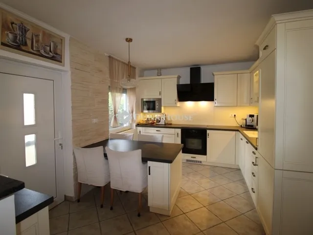 Eladó ház Szatymaz 140 nm