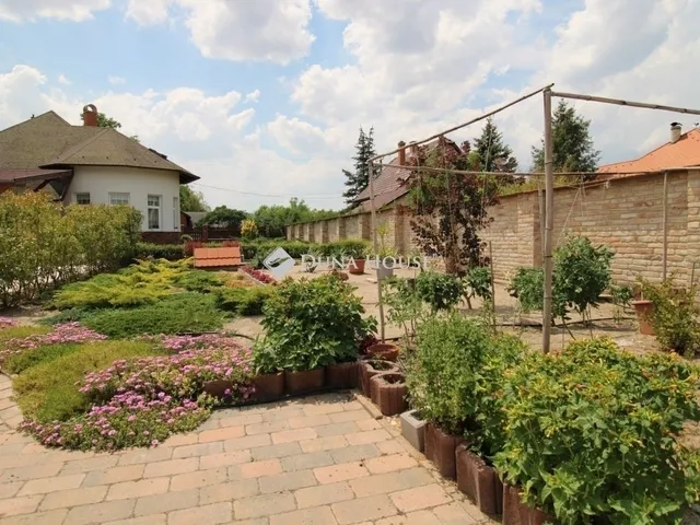 Eladó ház Szatymaz 140 nm