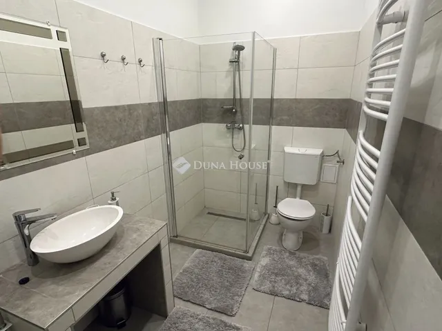 Eladó lakás Szeged 75 nm