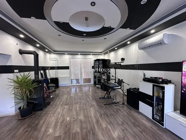 Eladó ház Makó 176 nm