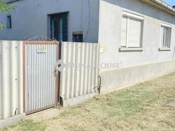 Eladó ház Makó 82 nm