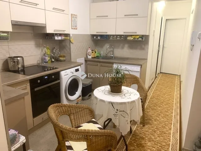 Eladó lakás Szeged 68 nm