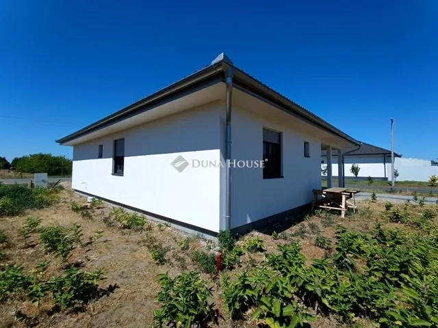 Eladó ház Mórahalom 142 nm