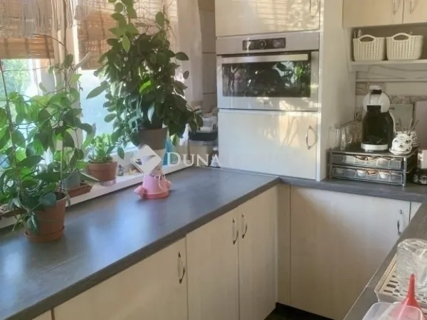 Eladó lakás Szeged, Tarján 77 nm