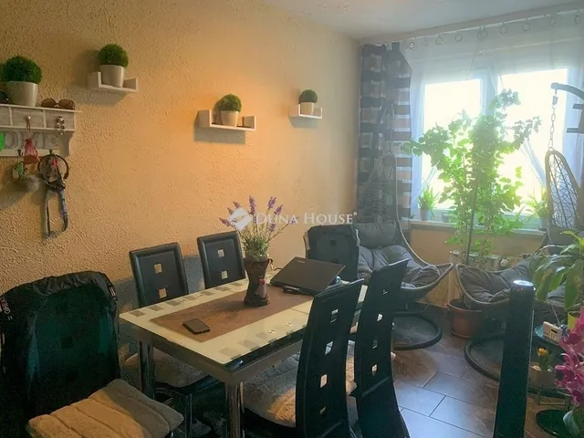 Eladó lakás Szeged, Tarján 77 nm