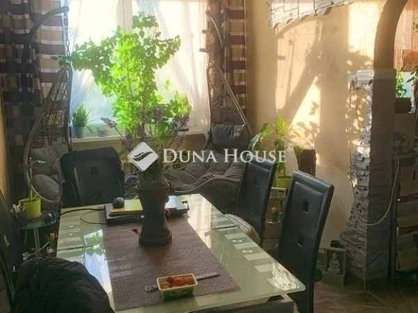 Eladó lakás Szeged, Tarján 77 nm