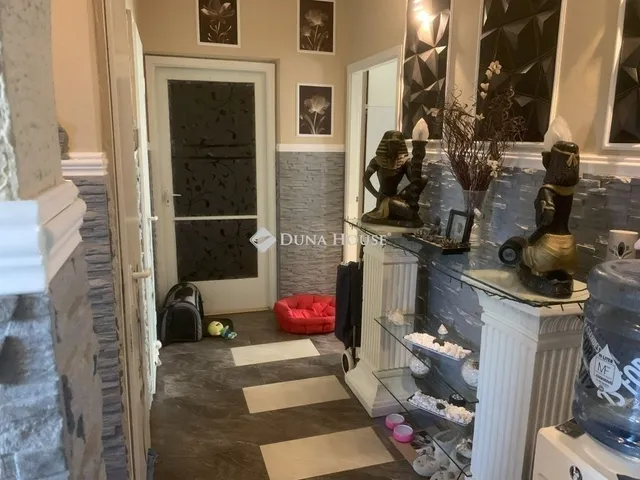 Eladó lakás Szeged, Tarján 77 nm