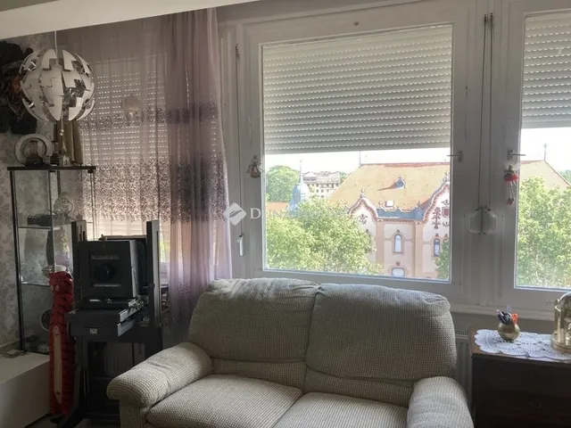 Eladó lakás Szentes 73 nm