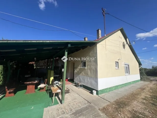 Eladó ház Tiszasziget 65 nm