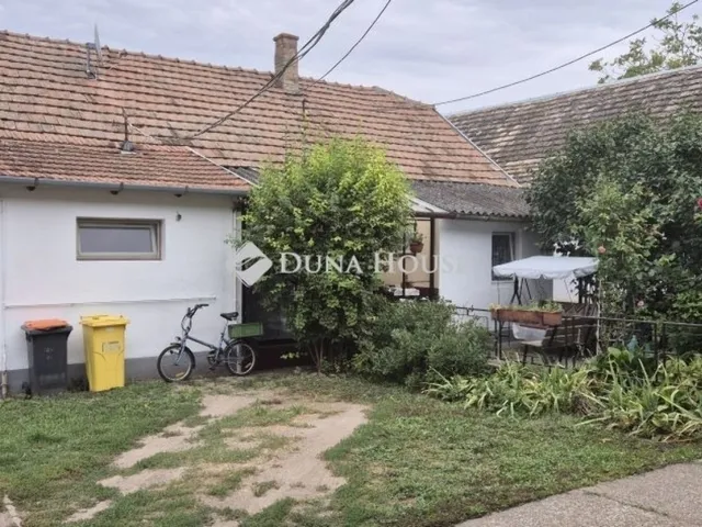 Eladó ház Szeged 30 nm