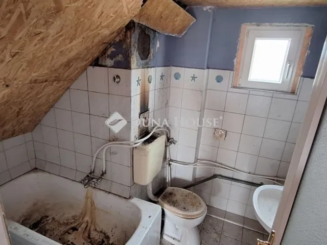 Eladó ház Szatymaz 35 nm