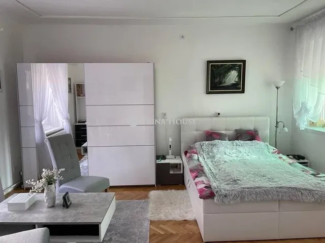 Eladó ház Hódmezővásárhely 192 nm