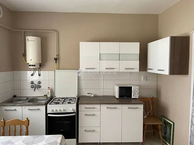 Eladó ház Hódmezővásárhely 192 nm