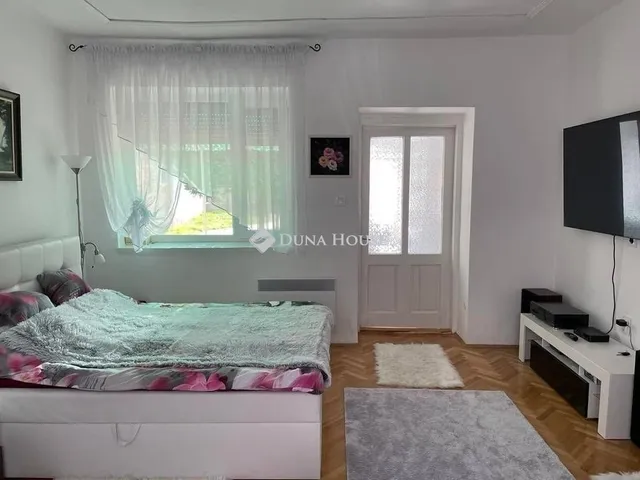 Eladó ház Hódmezővásárhely 192 nm