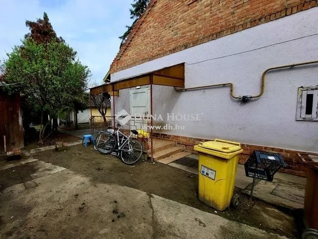 Eladó ház Szeged 70 nm