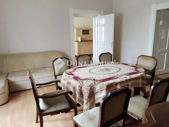 Eladó ház Hódmezővásárhely 179 nm