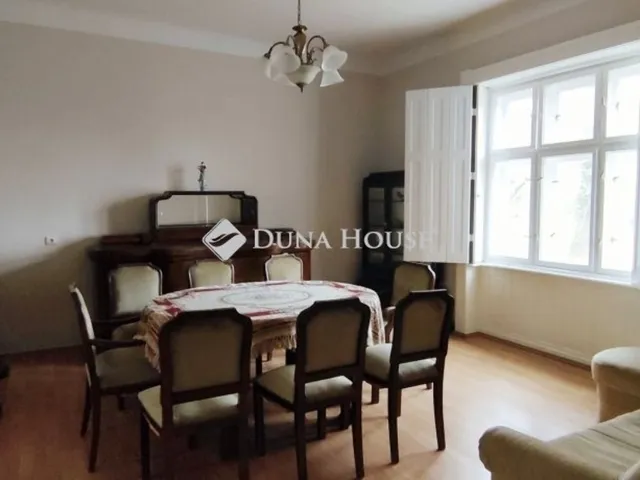 Eladó ház Hódmezővásárhely 179 nm