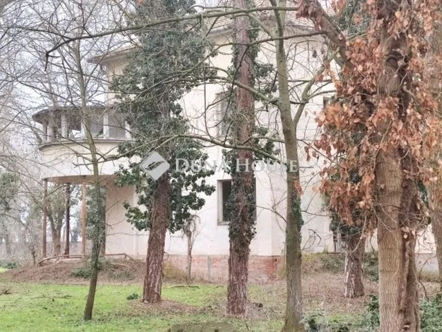 Eladó ház Hódmezővásárhely 179 nm