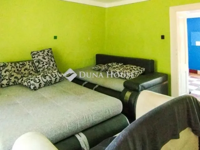 Eladó mezőgazdasági ingatlan Pusztaszer 100 nm