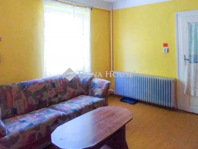 Eladó mezőgazdasági ingatlan Pusztaszer 100 nm