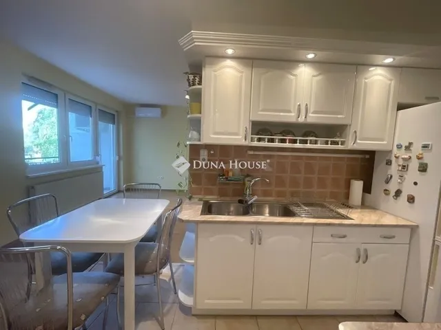 Eladó lakás Szeged 64 nm