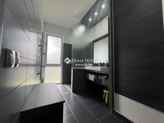 Eladó ház Szeged 240 nm