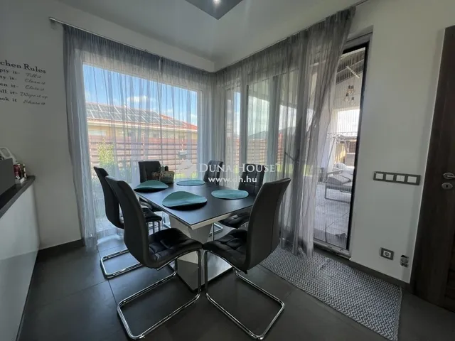 Eladó ház Szeged 240 nm