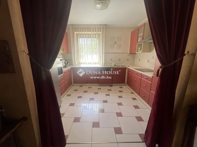 Eladó ház Szeged 171 nm