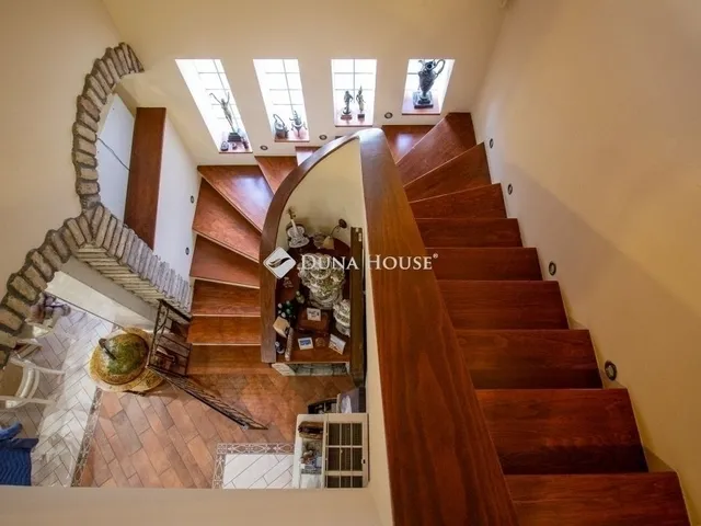 Eladó ház Szeged 550 nm