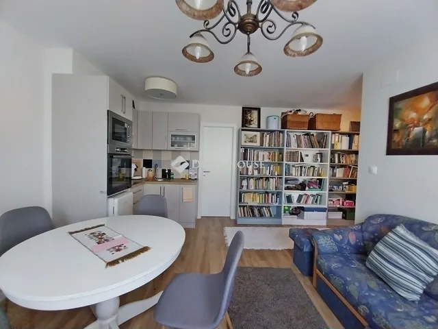 Eladó lakás Szeged 81 nm