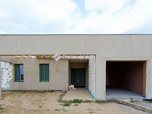 Eladó ház Deszk 172 nm