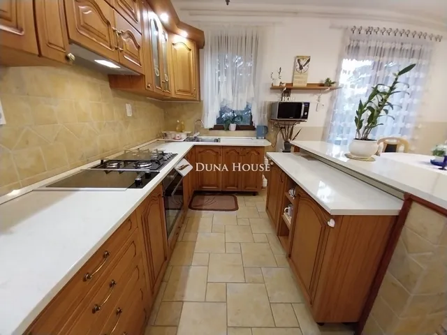 Eladó ház Szeged 200 nm