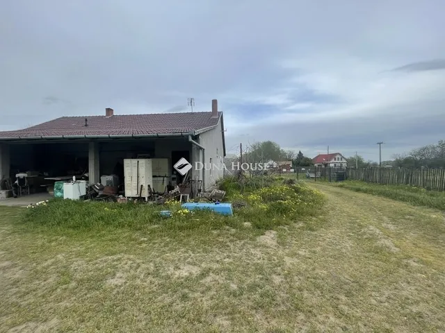 Eladó mezőgazdasági ingatlan Domaszék 117 nm