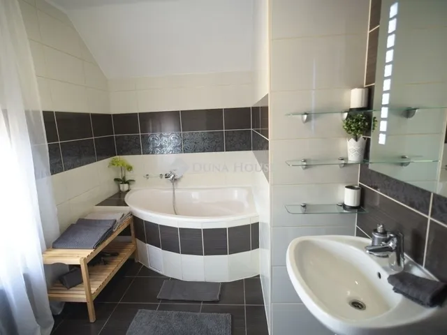 Eladó ház Mórahalom 140 nm