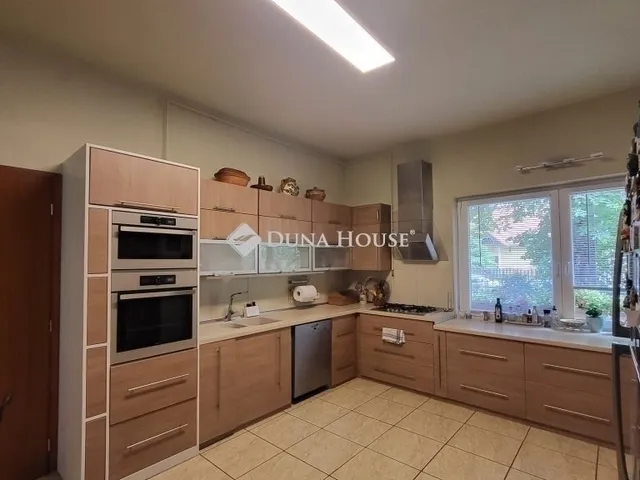 Eladó ház Szeged 210 nm