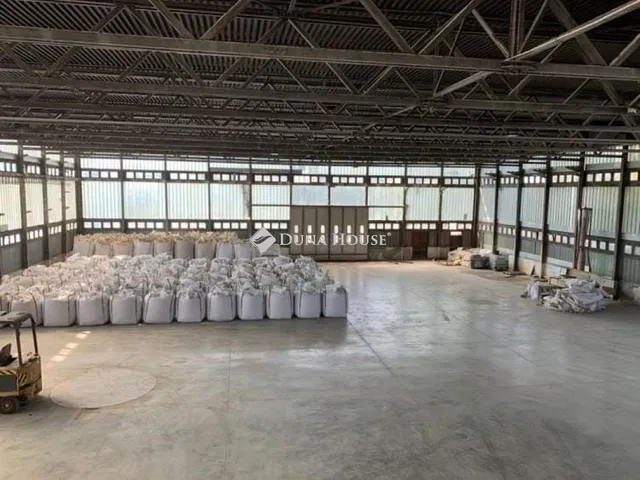 Eladó kereskedelmi és ipari ingatlan Hódmezővásárhely 1800 nm