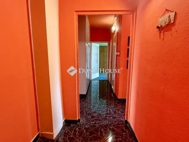 Eladó lakás Szeged 68 nm