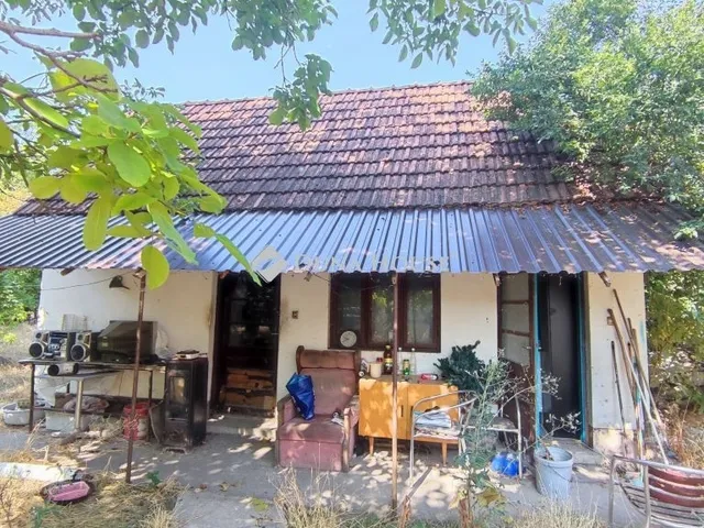 Eladó ház Kübekháza 64 nm