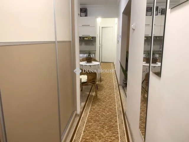 Eladó lakás Szeged 68 nm