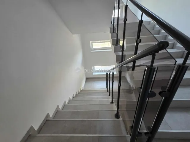 Eladó lakás Szeged 103 nm