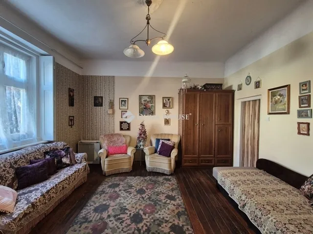 Eladó ház Kecskemét 90 nm