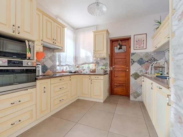 Eladó ház Szeged 200 nm