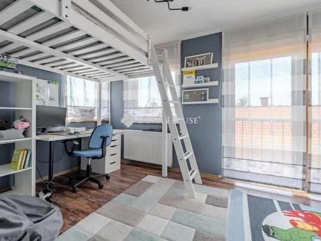 Eladó ház Szeged 200 nm