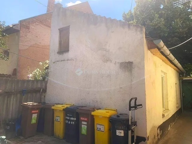 Eladó ház Szeged 42 nm