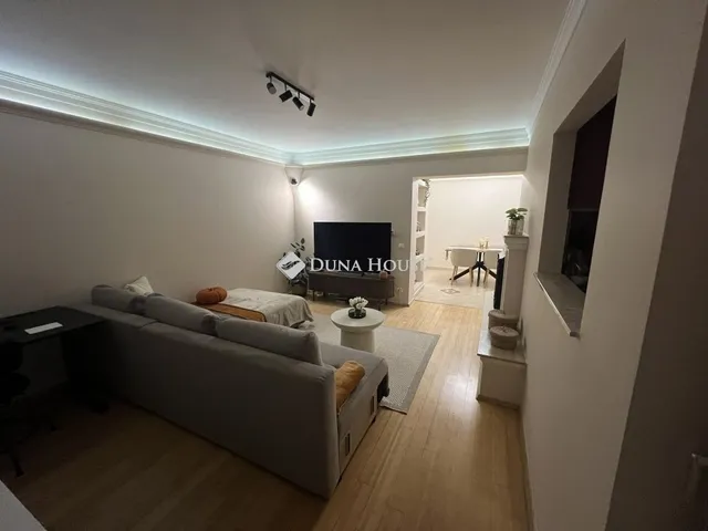 Eladó lakás Szeged 69 nm