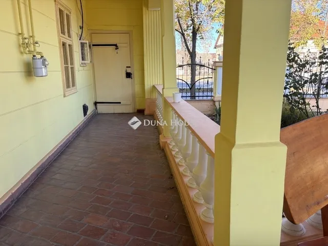 Eladó ház Szarvas 270 nm