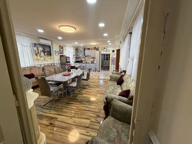 Eladó ház Szarvas 270 nm